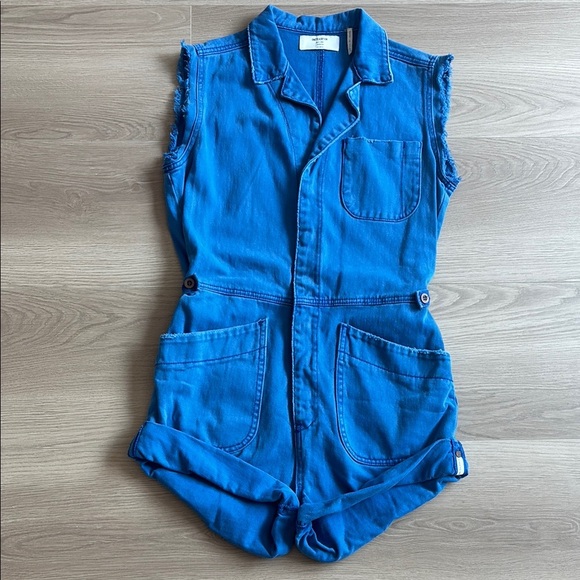 One Teaspoon WORN OUT HENDRIXE PALISADES OVERALL Sleeveless Denim Romper - Picture 2 of 10